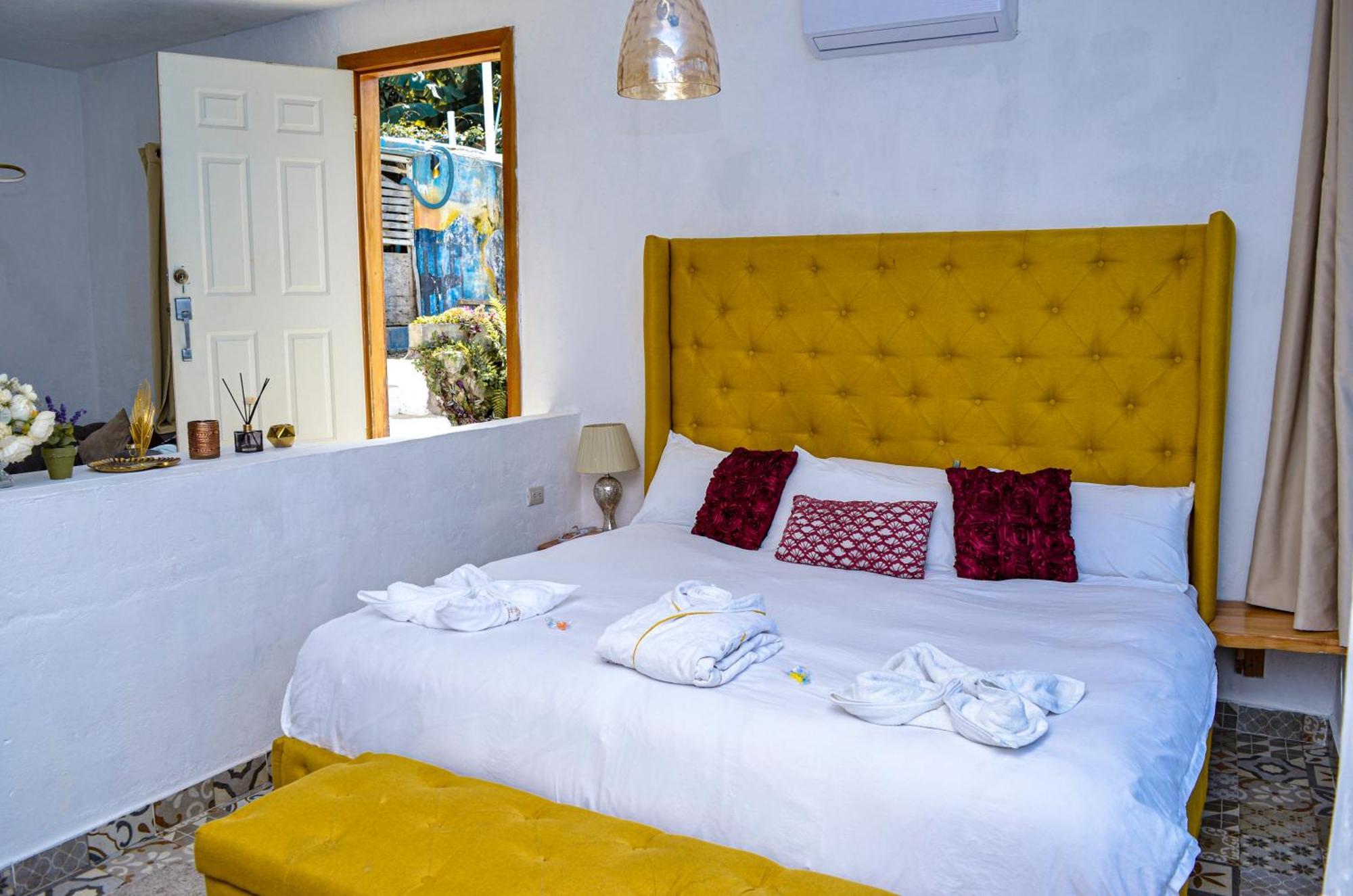 Tiberias By Luxury Atitlan Villa San Pedro La Laguna Eksteriør billede